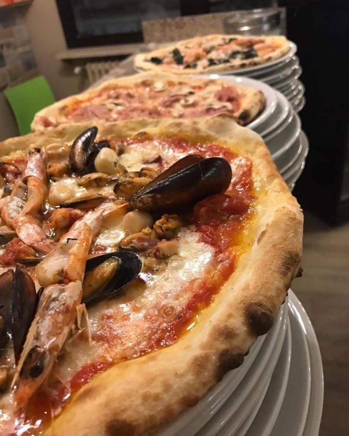 Da Gianni Hotel Zogno エクステリア 写真