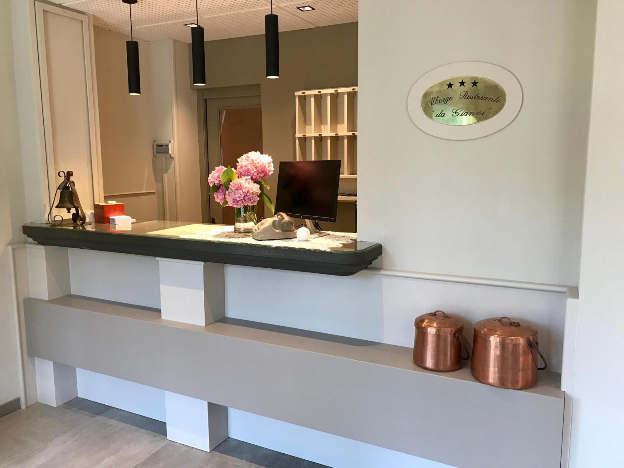 Da Gianni Hotel Zogno エクステリア 写真